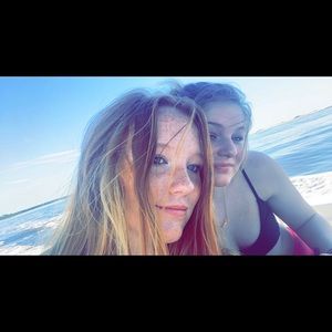 Meet your Posher, Sidney